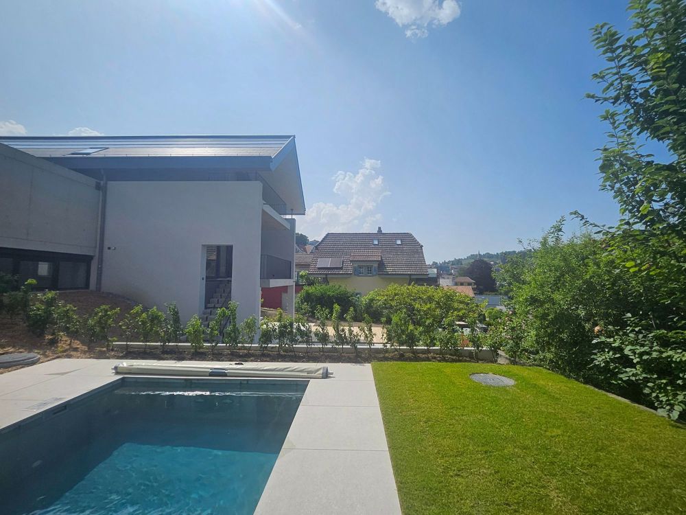Villa mit Pool und Bojenplatz - wo der Tag am See erwacht - Bild 3