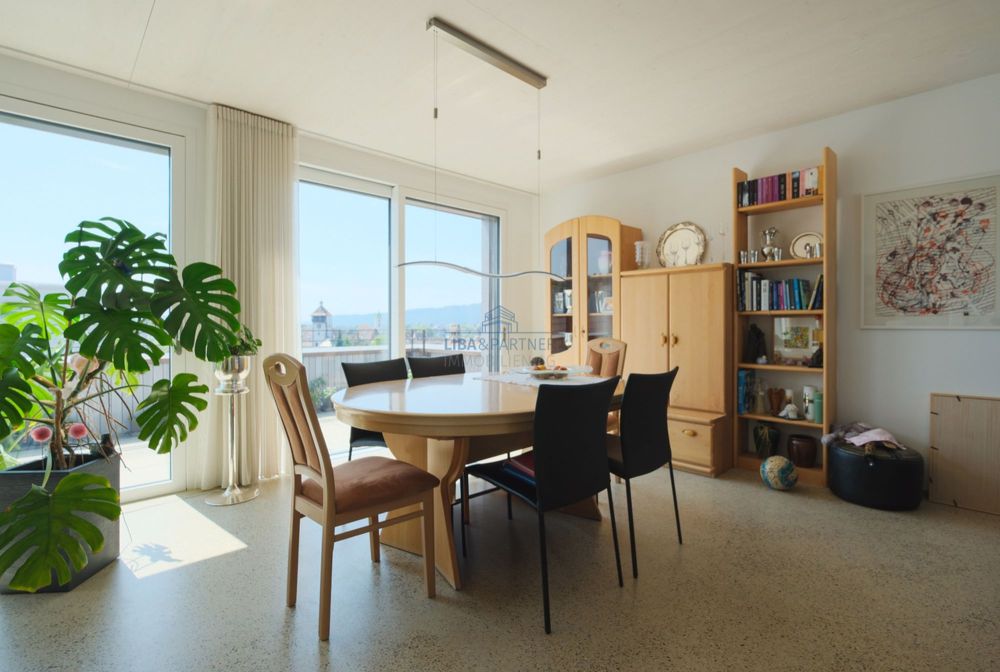 Exklusive 5.5-Z'Attika-Maisonette Wohnung im Herzen von Rheinfelden - Essbereich Attikageschoss