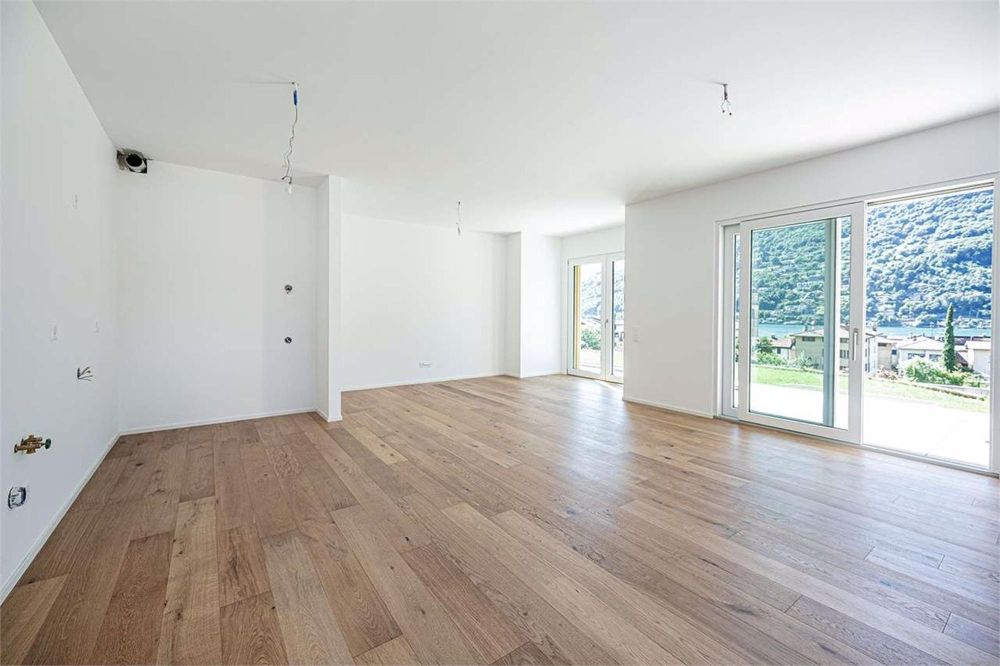 Geräumige 4.5-Zimmer-Wohnung mit Garten und Seeblick in Brusino Arsizio - Bild 5