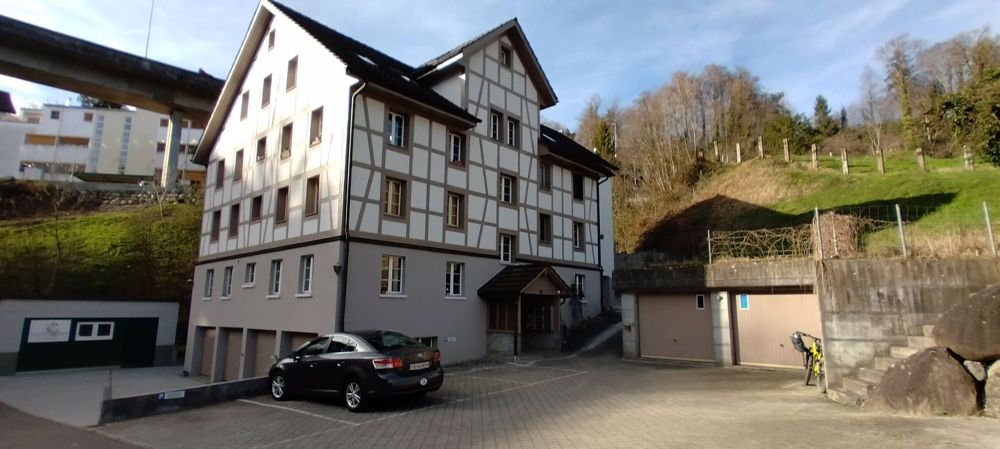 Moderne Dachwohnung - Erstvermietung nach Wohnungssanierung - Bild 1