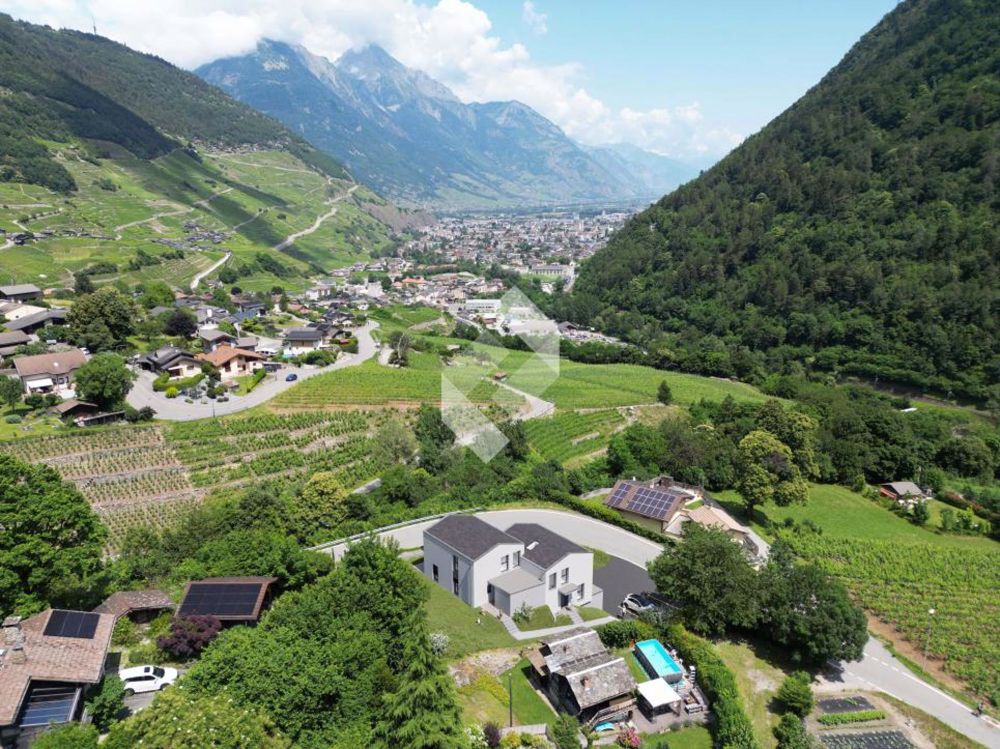 Reihenhaus-Villa mit 4,5 Zimmern und atemberaubendem Blick - Bild 4