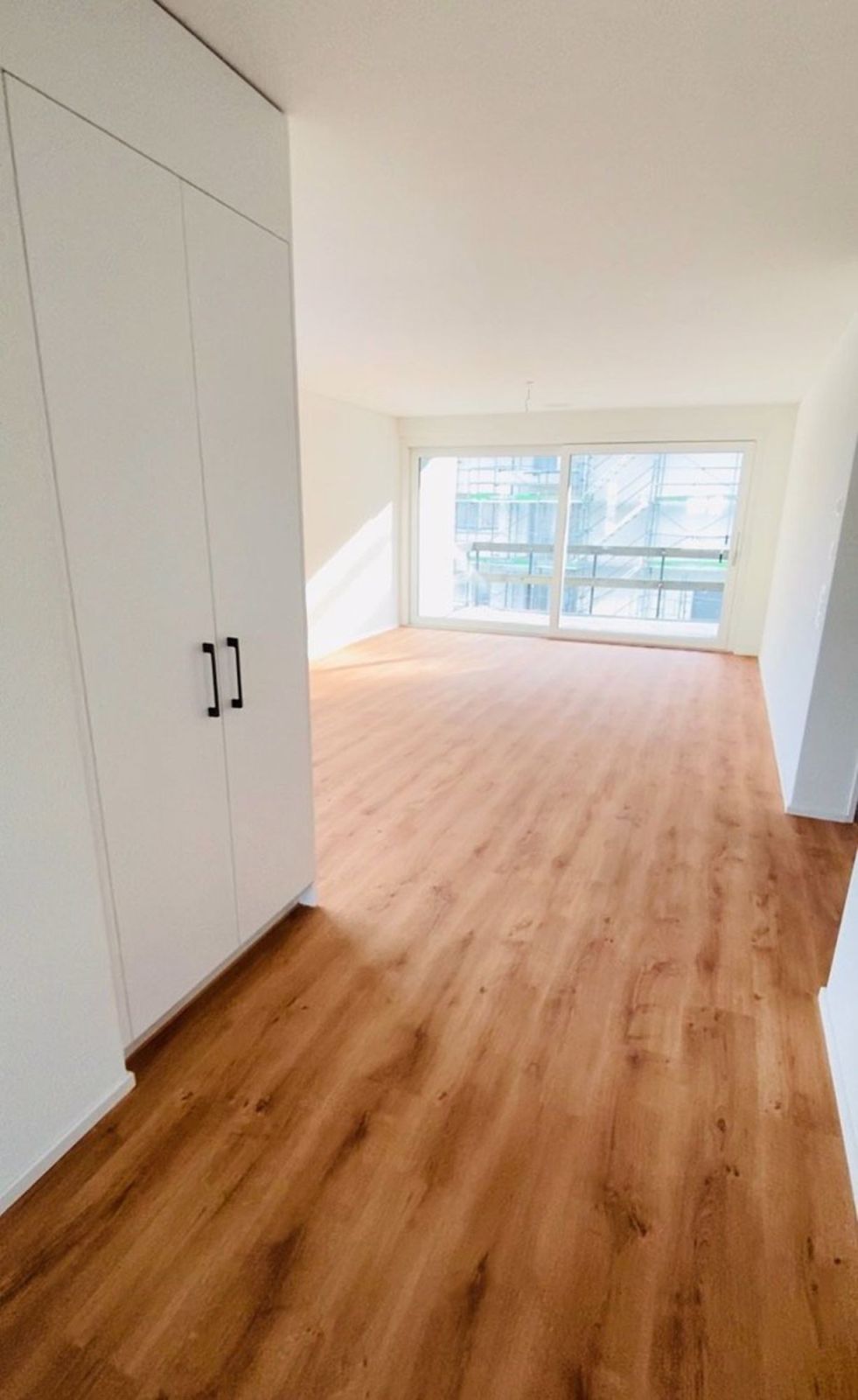 2.5-Zimmer-Wohnung im Neubau - Top Lage, ab 1. August 25 - Bild 2