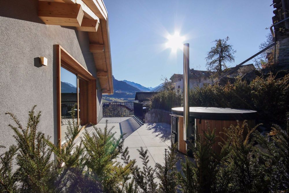 Exklusives Wohnhaus in Schluein – Einzigartig mit Bergpanorama - Bild 4