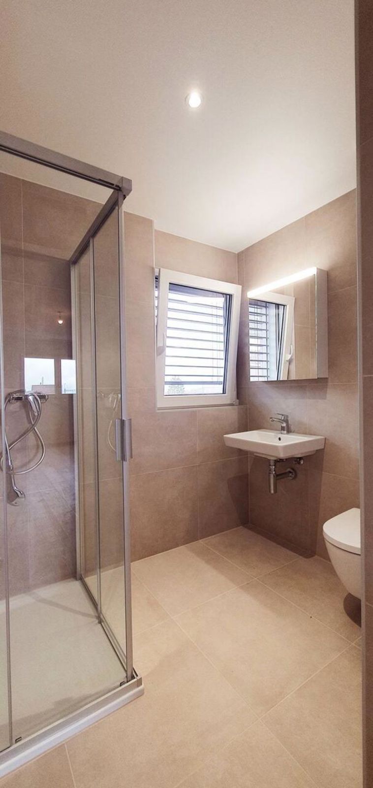 Dernier appartement disponible à la vente sur un total de 18 - Bild 6
