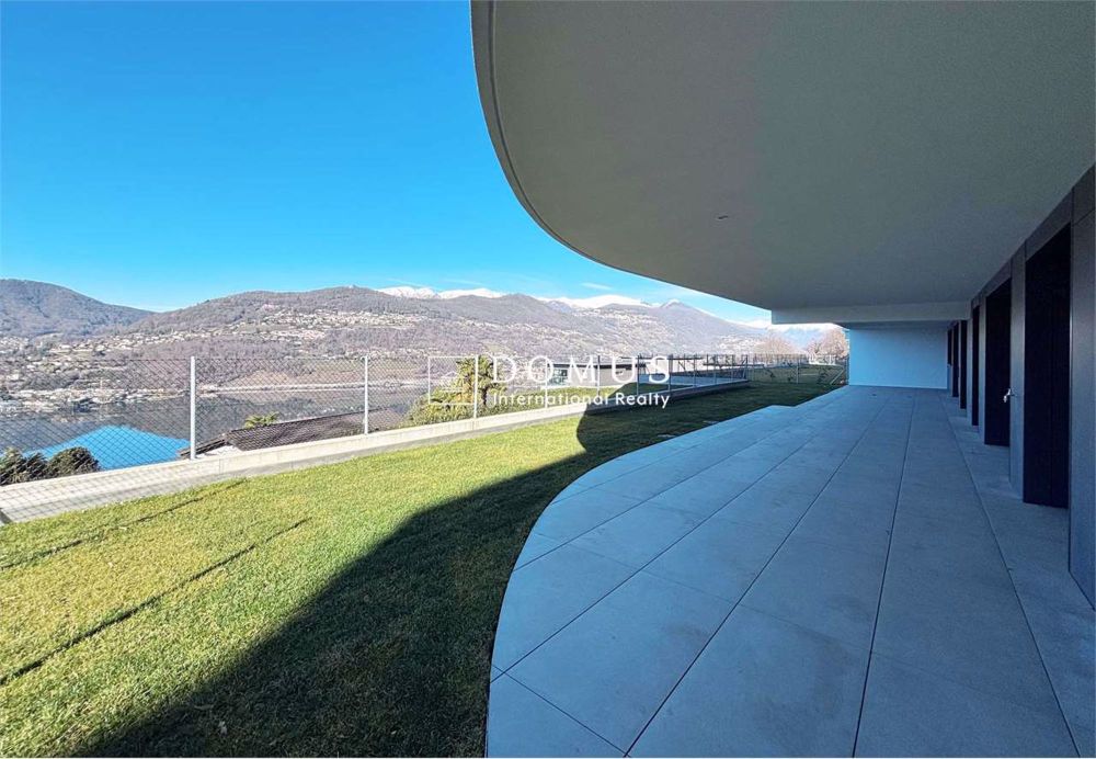 Neu 4.5 mit Garten und Seeblick - Bild 2