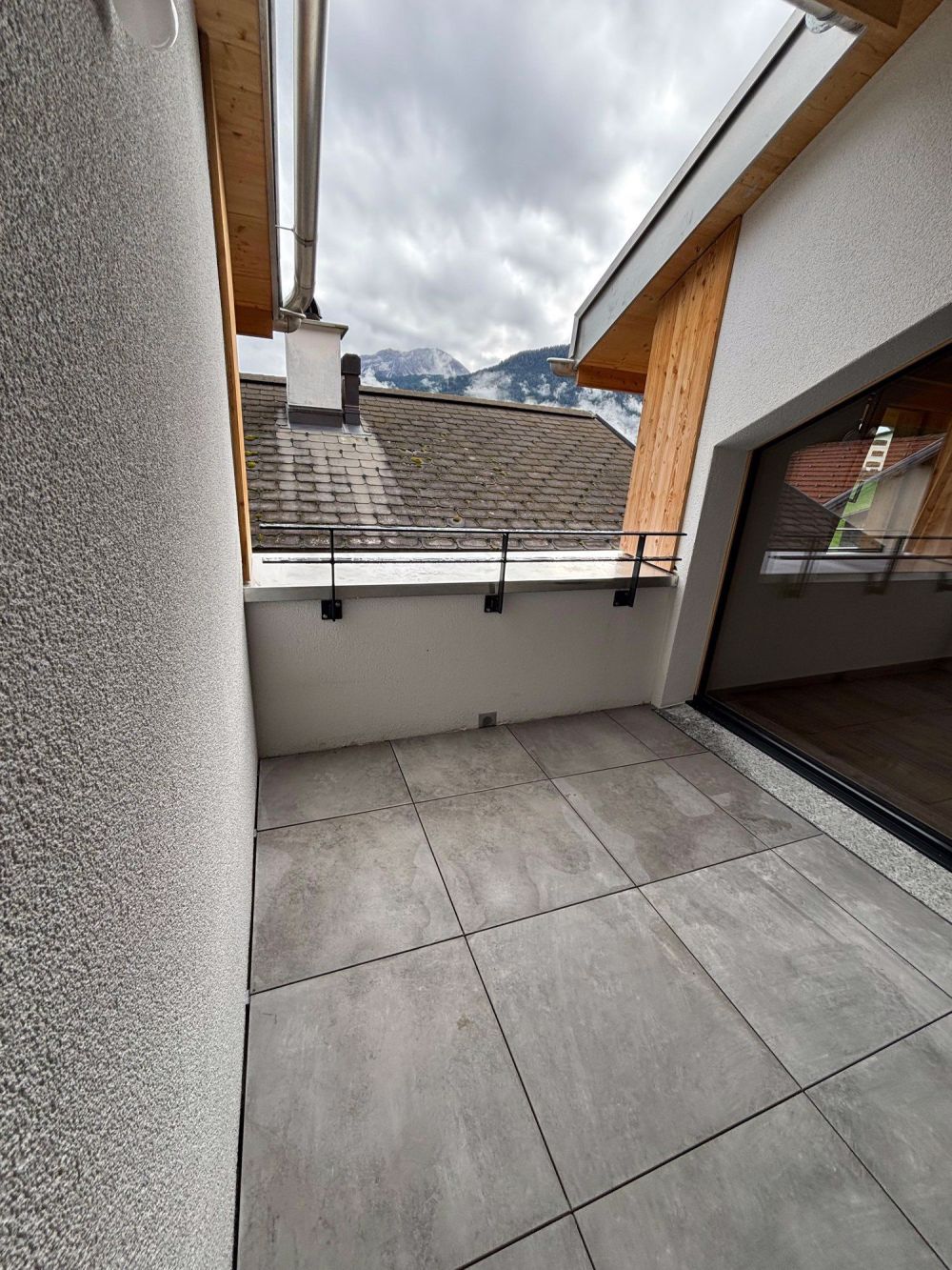 Nigelnagelneue 3.5-Zimmerwohnung - Bild 11