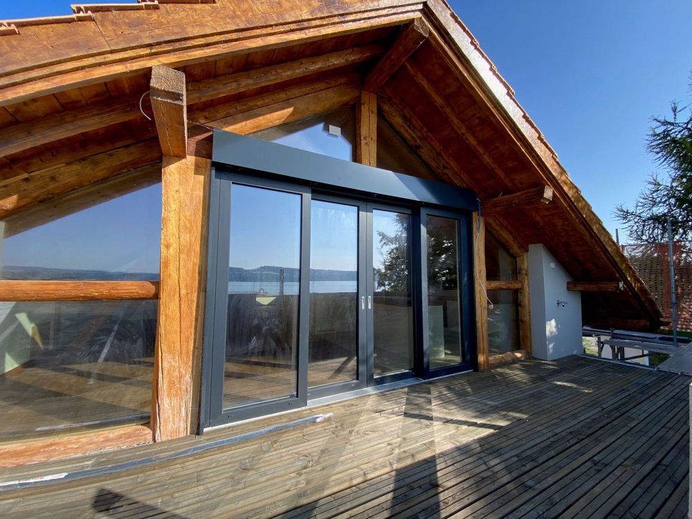 Prächtige 3.5-Zimmer-Neuwohnung mit großem Balkon-Terrasse und atemberaubendem Blick auf den See - Bild 2