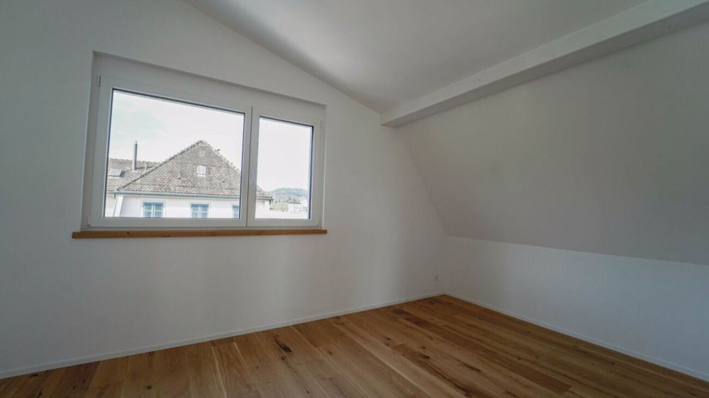 Stilvolle 3.5-Zimmer-Wohnung mit Ausblick ins Grüne - Bild 7