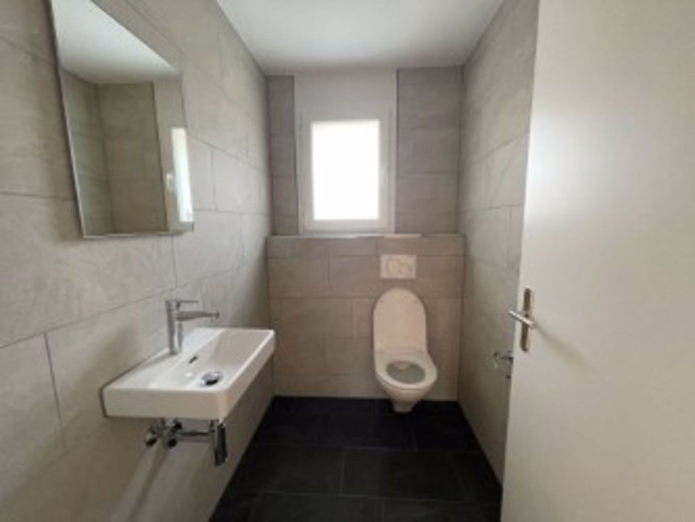 Grosszügige 4.5 Zimmerwohnung an ruhiger Lage in Kloten - Bild 11