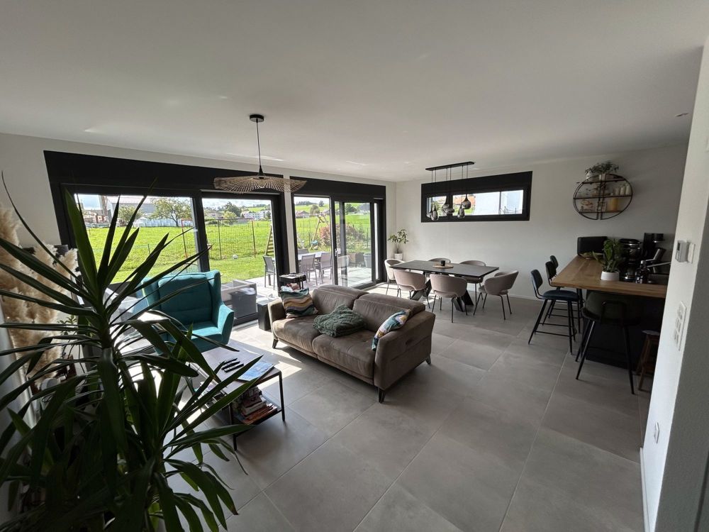 Helles und funktionales neu gebautes Landhaus, abseits der Straße - Bild 5