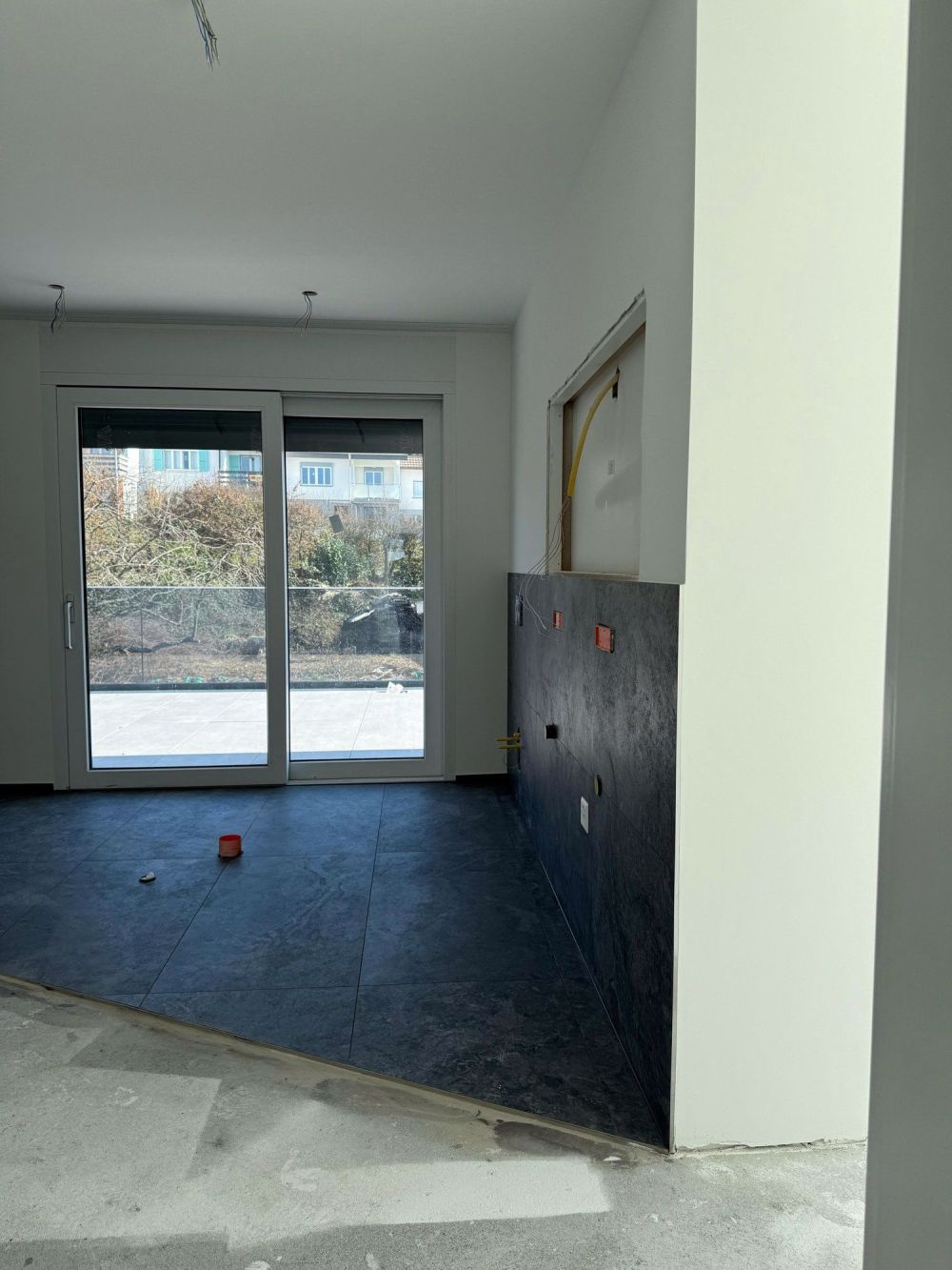 Luxuriöse 3.5-Zimmer-Attikawohnung mit atemberaubender 218 m² Terrasse in Däniken SO - Bild 9