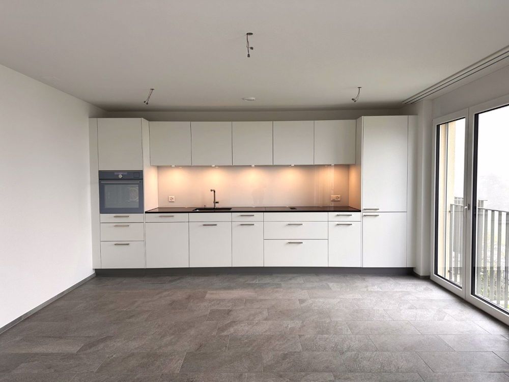 Komfortable und gut möblierbare 3.5-Zimmer-Wohnung - Küche