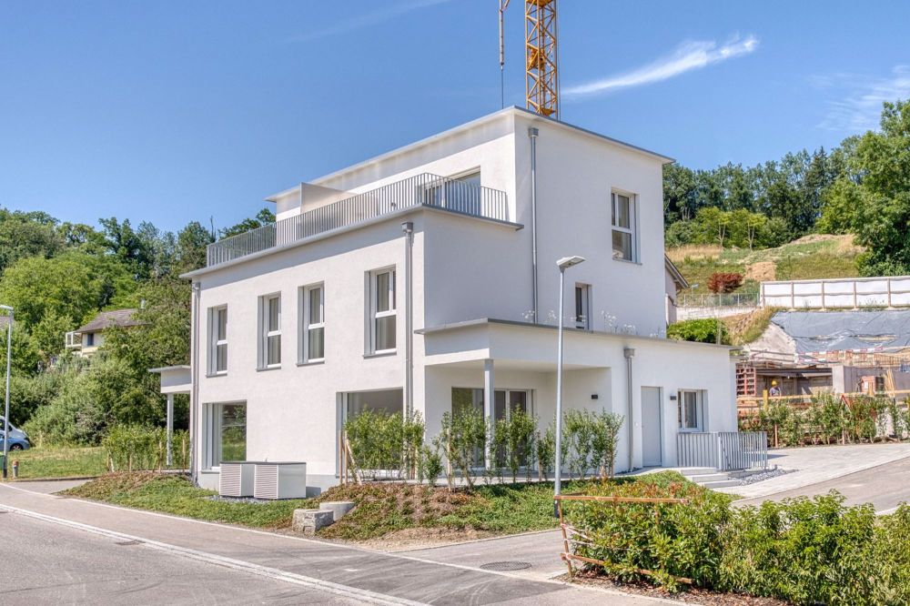 Charmantes, einseitig angebautes EFH, erwartet seine neuen Besitzer - Bild 2