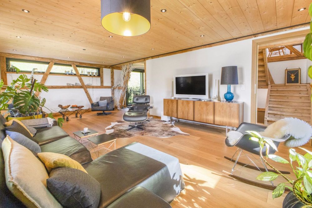 5.5 Zi-Einfamilienhaus - ein einmaliges Bijou an idyllischer Lage in Top-Zustand - Bild 2