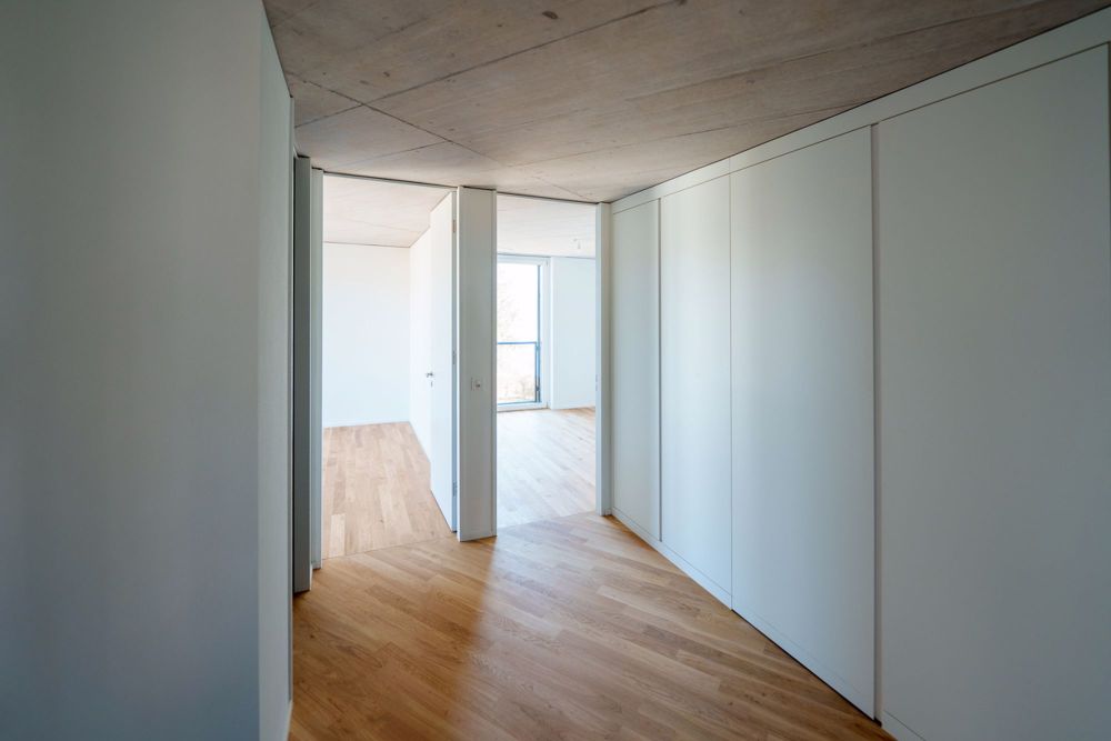 AUSSERGEWÖHLICHE ARCHITEKTUR AN PRIVILEGIERTE LAGE - Bild 3