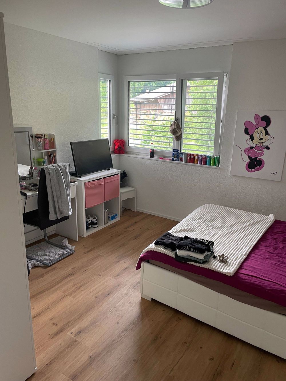 Grosse, helle 3.5-Zimmer-Wohnung an beliebter, naturnaher Lage mit 2 Balkone - Bild 6