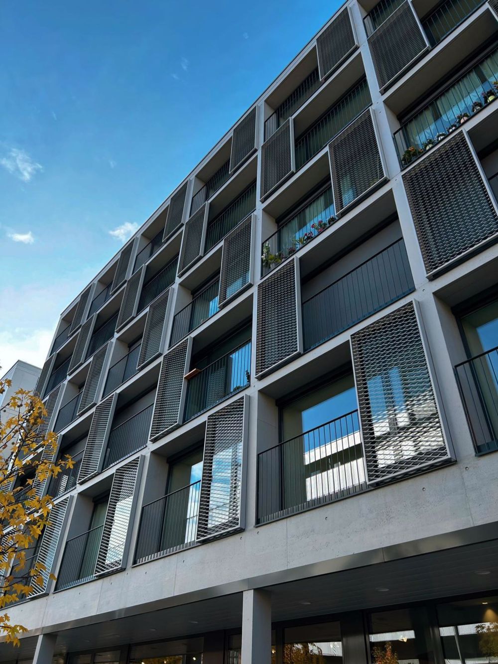 IN NUOVA RESIDENZA MODERNO APPARTAMENTO ARREDATO 1.5 LOCALI - Bild 1