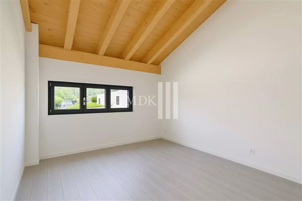 Geräumige 4.5-Zimmerwohnung mit Blick auf die Dents du Midi - Bild 10