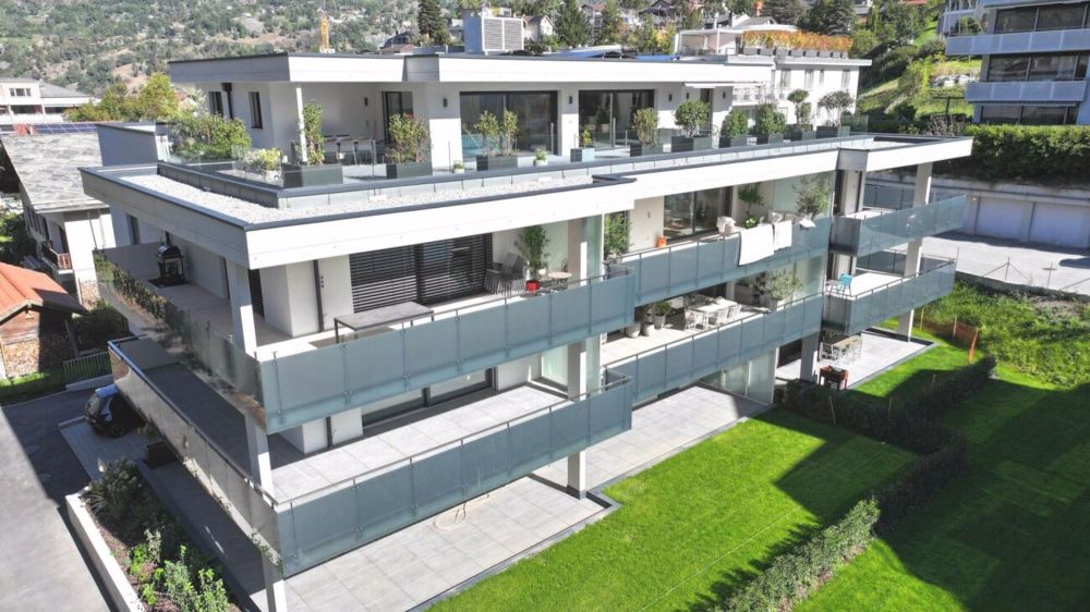 Neue 4.5-Zimmer-Gartenwohnung mit viel Umschwung - Bild 4