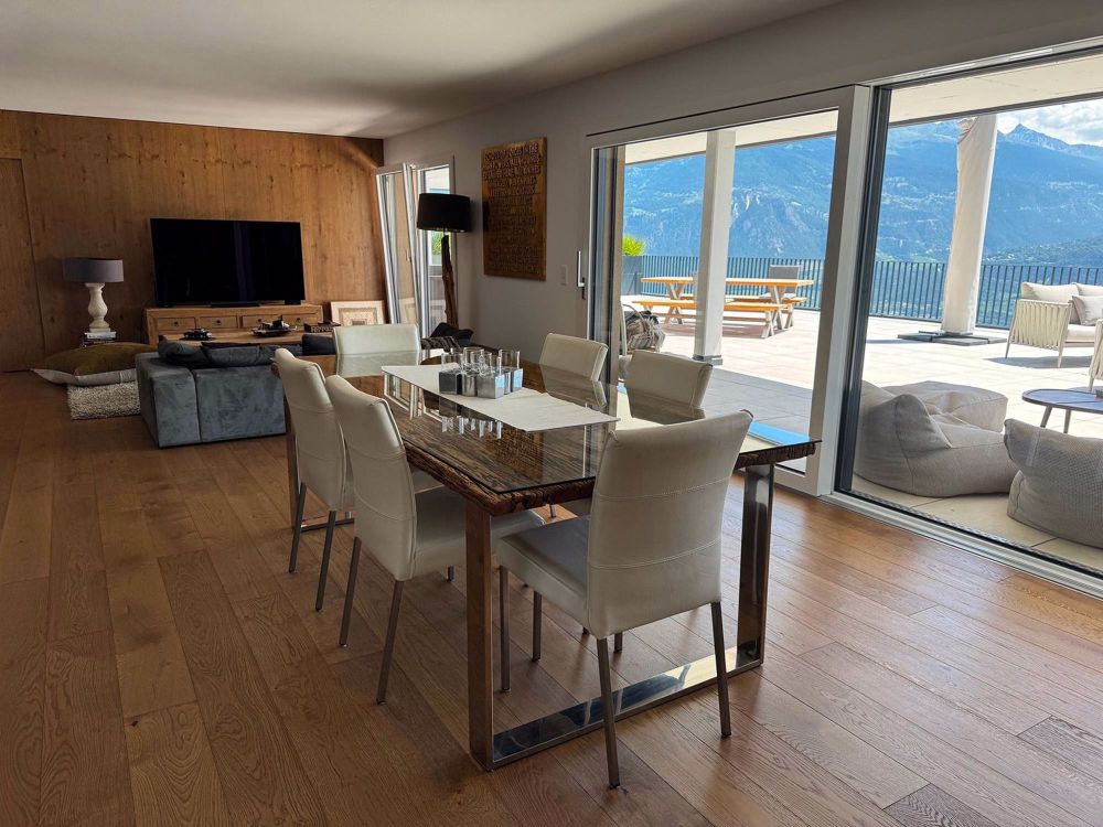 Zu verkaufen in Savièse? Außergewöhnliche Wohnung mit Panoramablick und schönen Terrassen - Séjour principal