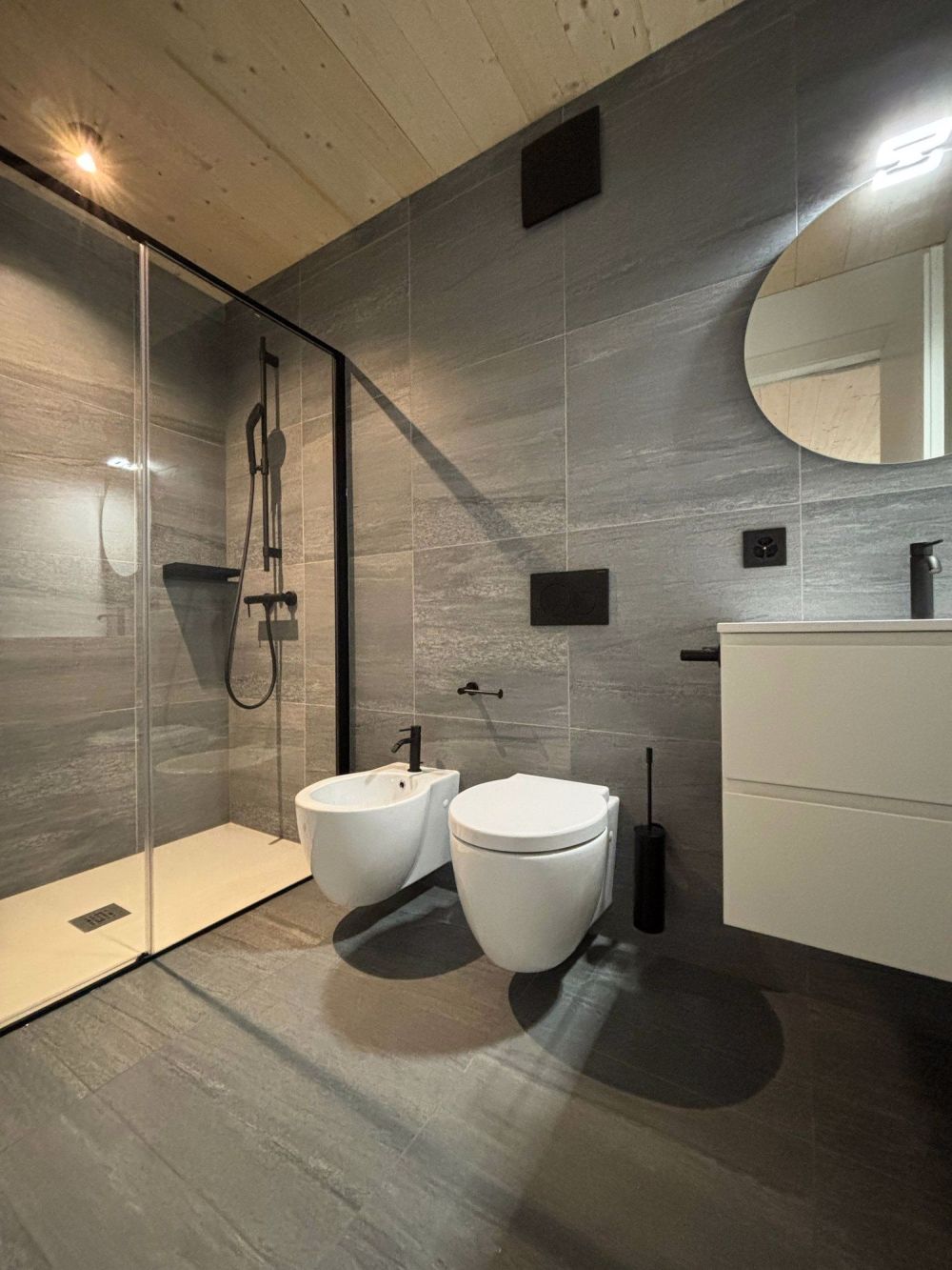 Residenz LEAA, Mieteinnahme-Wohnungen in Cama GR - Bild 11