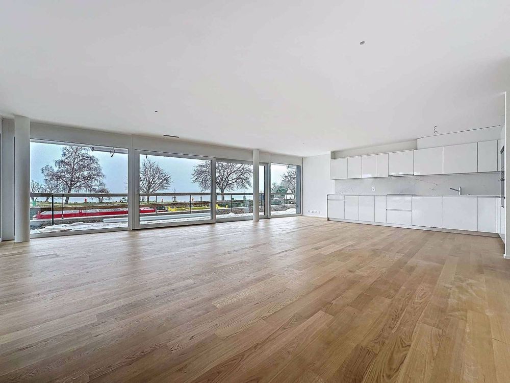Ausnahmezimmer 5.5 Zimmer im Erdgeschoss mit Terrasse und privatem Garten mit Seeblick - Bild 3