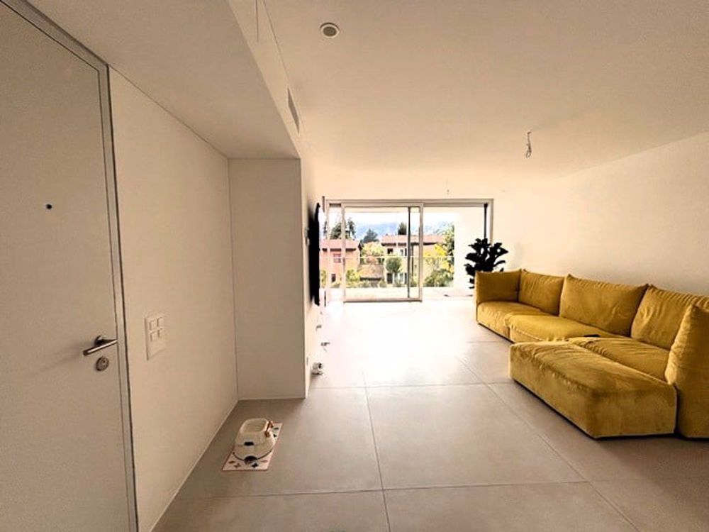 Raffiniertes 4.5-Zimmer-Apartment mit doppeltem Zugang in der Nähe von TASIS - Bild 5