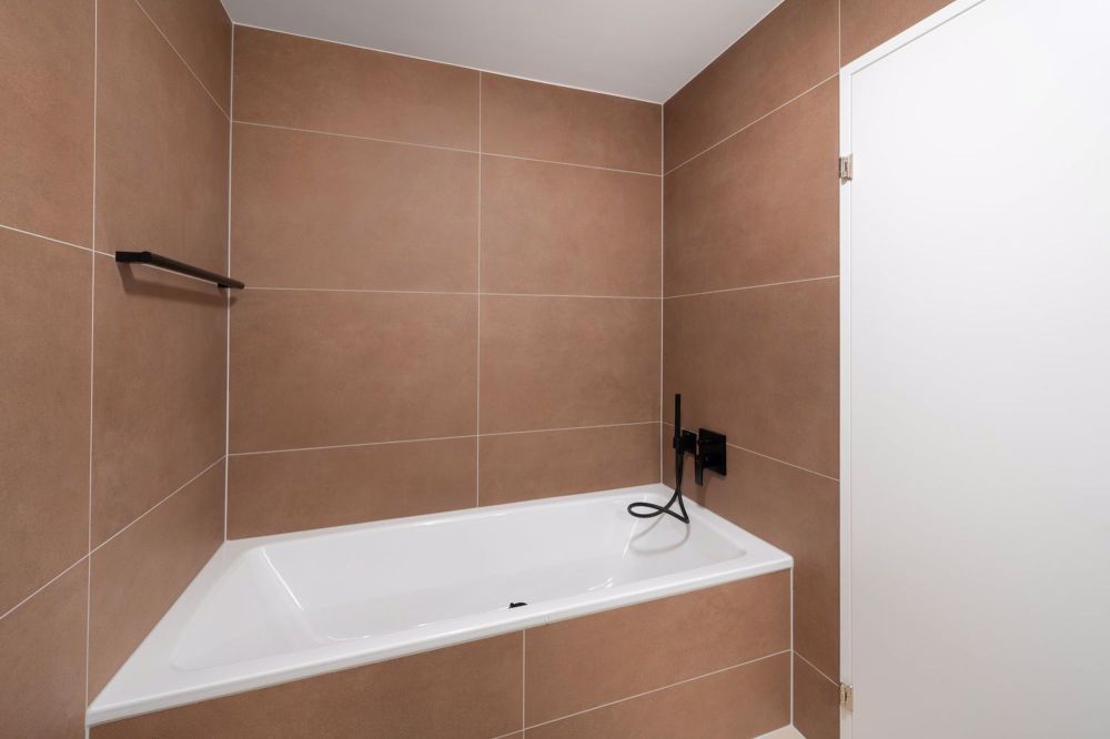 Erstvermietung – Exklusive 4.5 Zimmerwohnung mit hochwertigem Eigentumsstandard - Bild 5