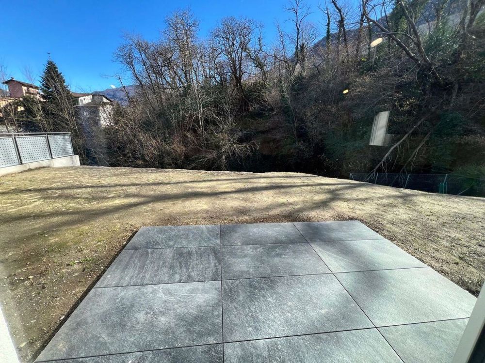 SANT'ANTONINO (Bellinzona) Einfamilienhäuser mit 4.5 Zimmern - giardino