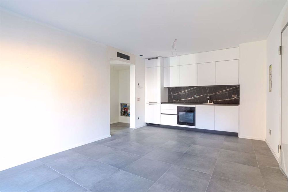 Neue 2.5-Zimmer-Wohnung im letzten Stock - Bild 1