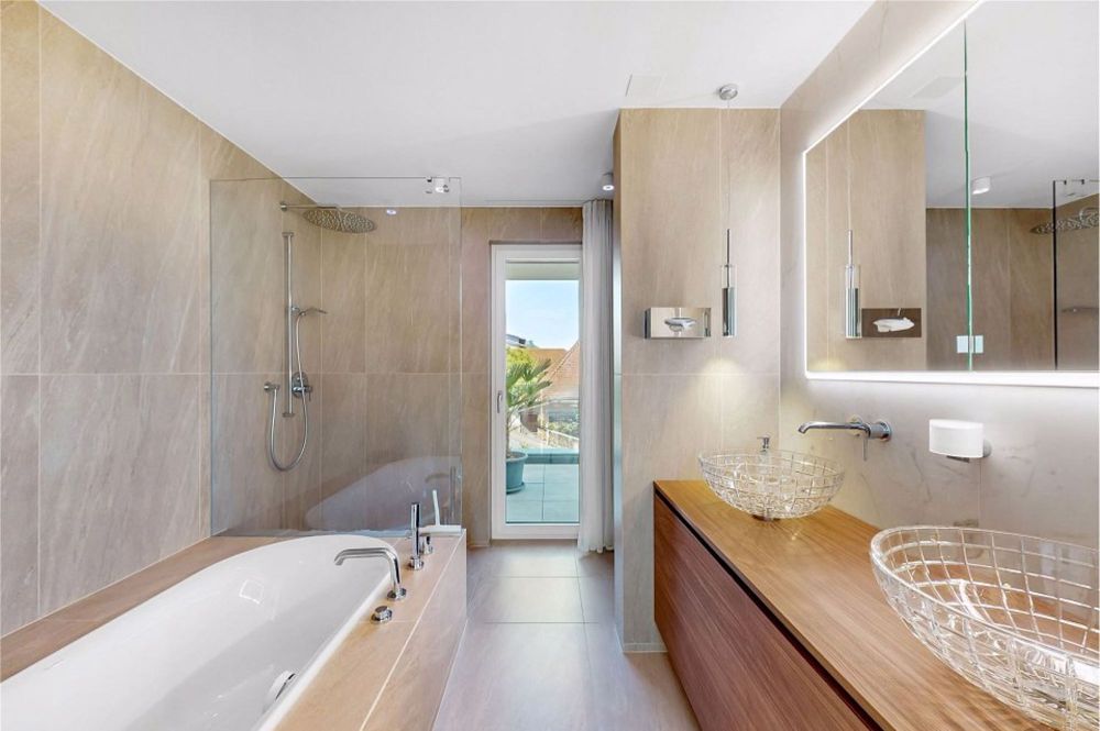 exklusives 5.5 Zi-Einfamilienhaus mit Lift, See- und Bergsicht, Photovoltaikanlage, LOXONE - Bild 7