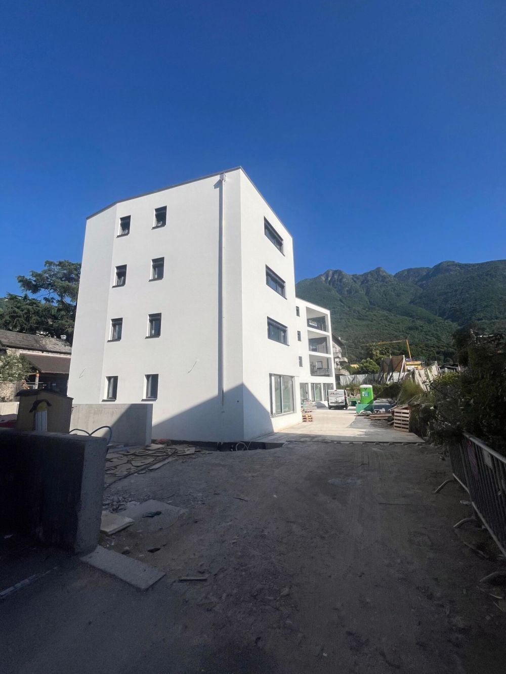 Appartamento Giubiasco 4.5 Locali, nuovo, con giardino - Bild 3