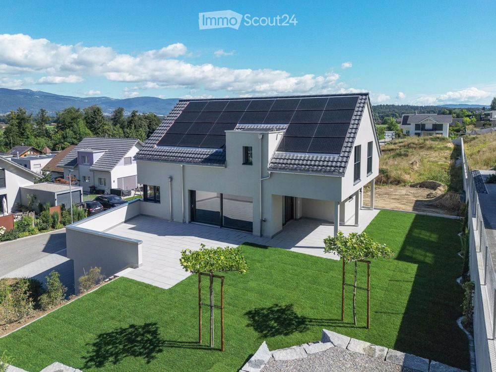 Modernes 5.5-Zimmer-Einfamilienhaus mit Weitblick in den Jura. - Bild 1