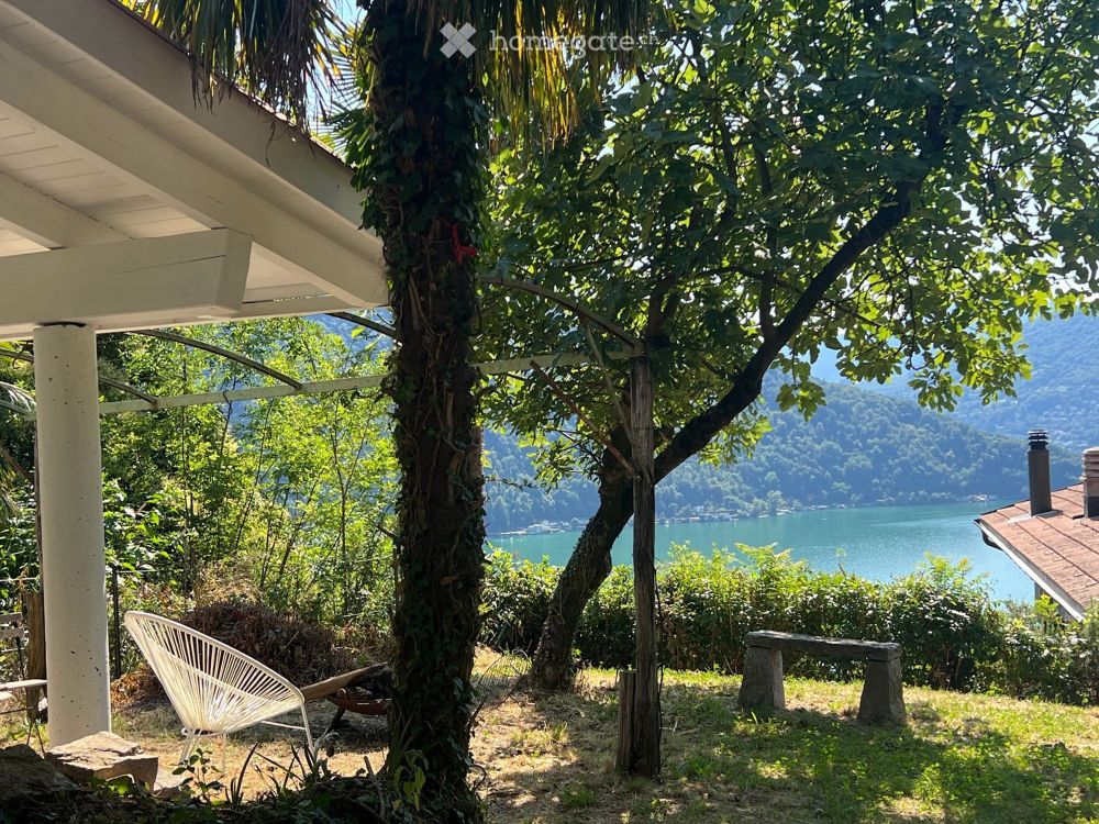 Charmantes Rustico/Bungalows mit Seeblick in Maroggia - Bild 1