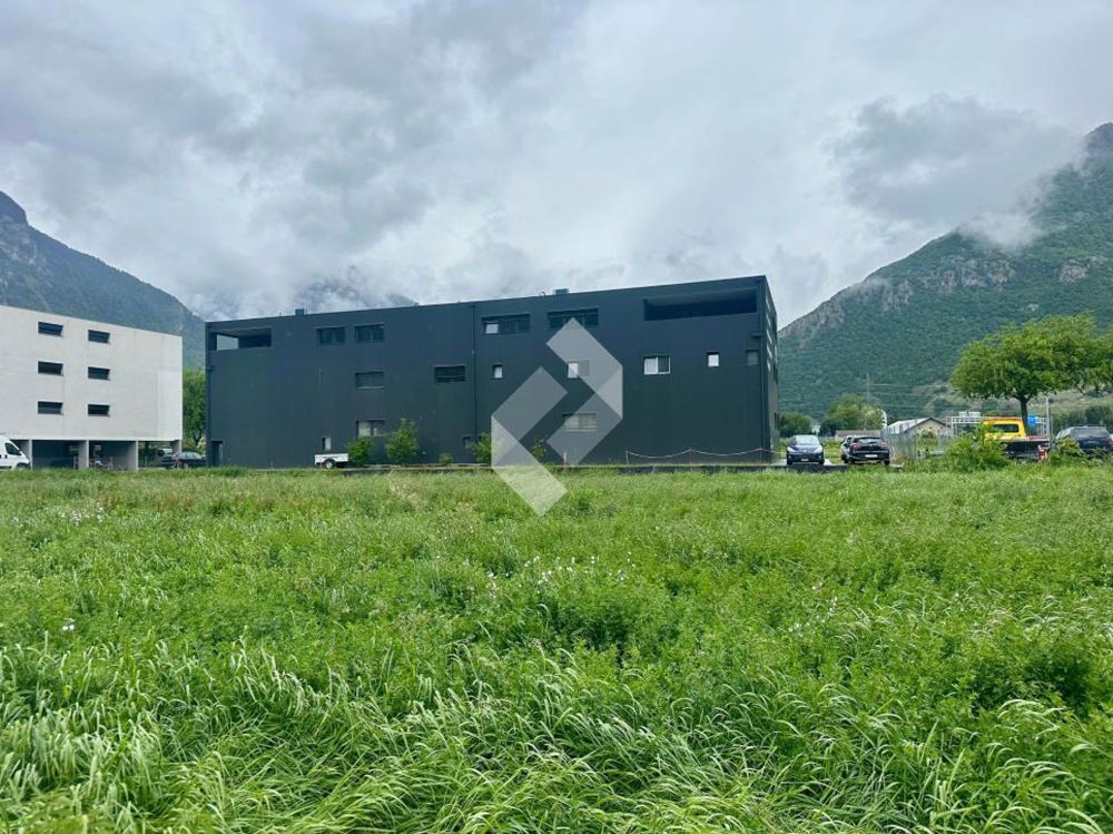 Wohnung mit 4.5 Zimmern im 1. Stock - Bild 4