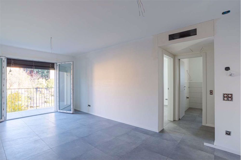 Neue 2.5-Zimmer-Wohnung im letzten Stock - Bild 3