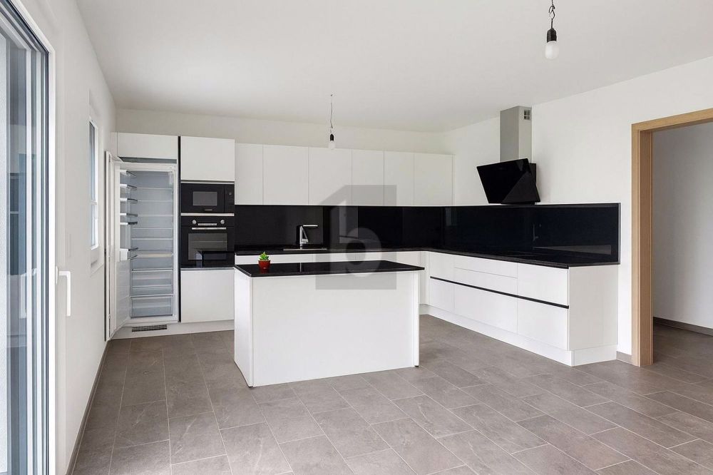 NEUE MODERNE MATERIALIEN HOCHWERTIG - Bild 2