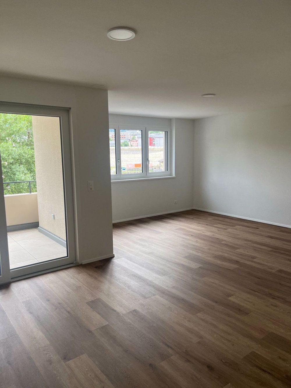 Erstvermietung in neu erstellten MFH - Bild 3