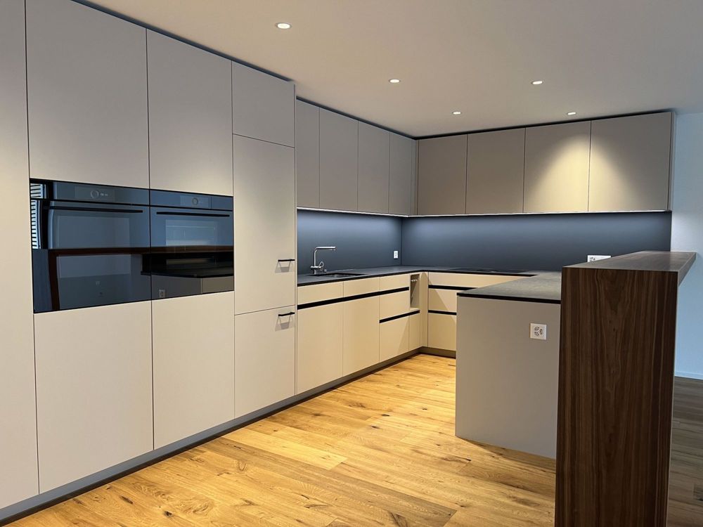 Exklusive 5 1/2-Zimmer Neubau Wohnung im Erdgeschoss an ruhiger Lage - Bild 1
