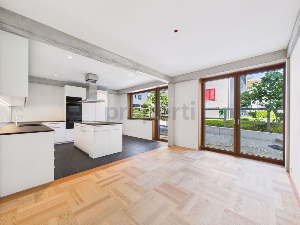 Eigentumsstandard an ruhiger und doch zentraler Lage in Zürich - Image 3