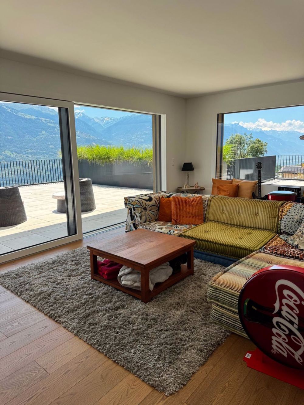 Zu verkaufen in Savièse? Außergewöhnliche Wohnung mit Panoramablick und schönen Terrassen - Séjour - secondaire