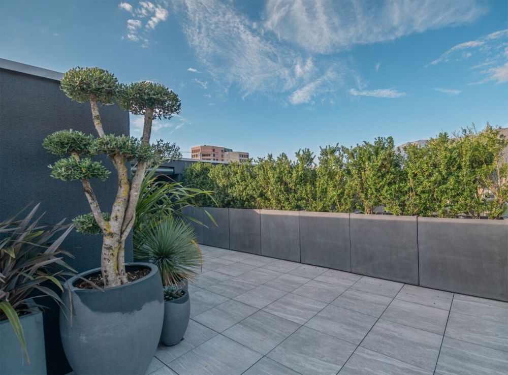 Nuovo attico da sogno a 5 passi dal lago con ampie terrazze e tetto panoramico a Locarno - Bild 11