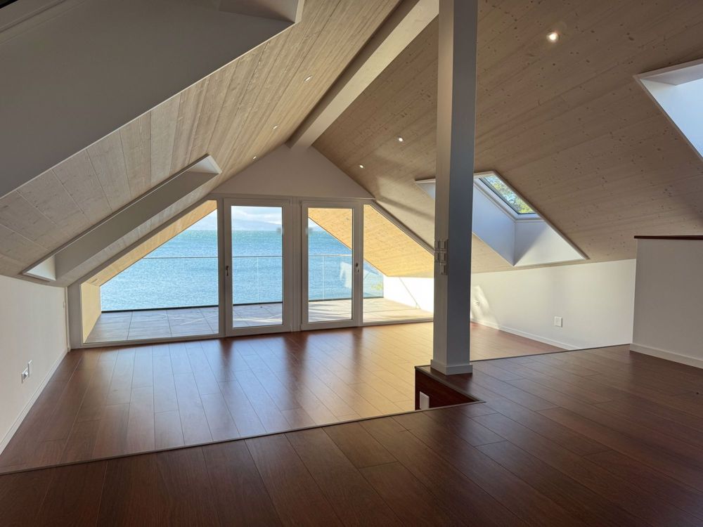 Maison pieds dans l'eau avec revenu locatif - Bild 1