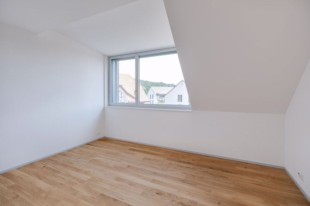 3.5 Zimmerwohnung in Worben - Bild 6