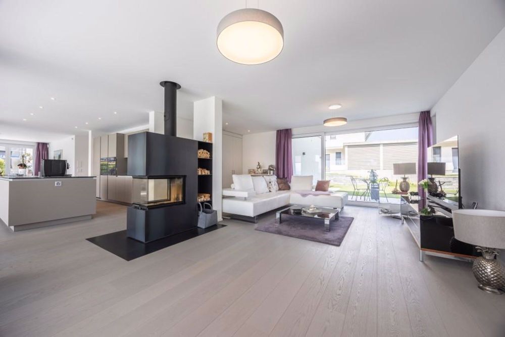 moderne 5-Zimmer Villa - Wohnzimmer
