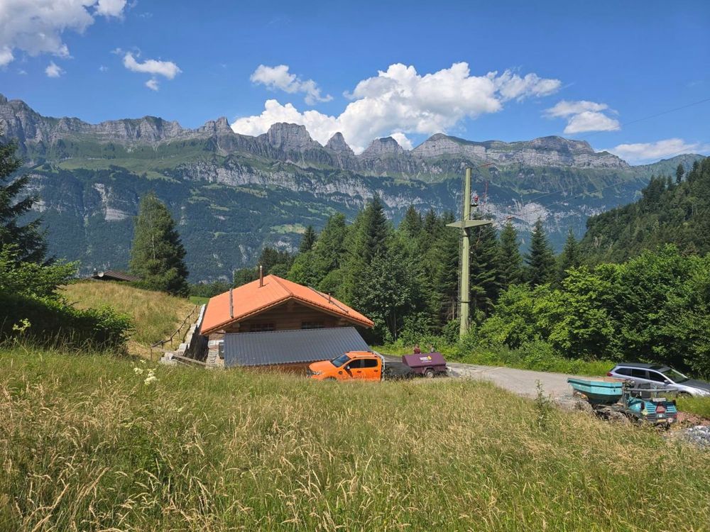Bauland mit bewilligtem Einfamilienhaus-Projekt in Oberterzen, ruhige Lage mit Bergsicht - Bild 2