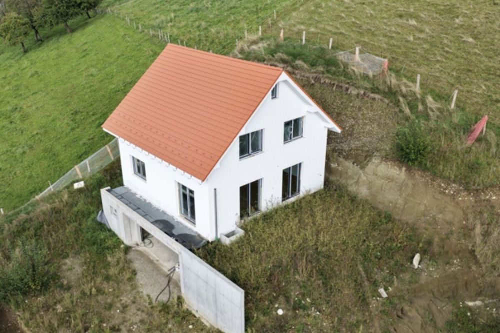 MODERNE EINFAMILIENHÄUSER IN IDYLLISCHER, NATURNAHER UMGEBUNG - Bild 3