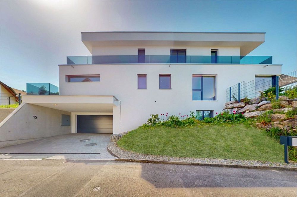 exklusives 5.5 Zi-Einfamilienhaus mit Lift, See- und Bergsicht, Photovoltaikanlage, LOXONE - Bild 1