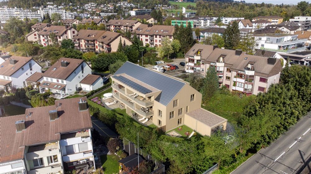 5½-Zimmer Attikawohnung mit grosser Terrasse und Weitsicht in Berikon - Bild 2