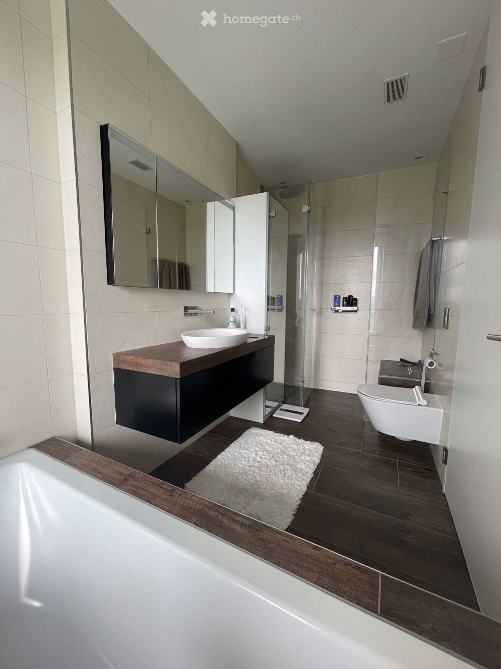 Metropolitan" 2.5-Zimmer-Loftwohnung im 16. Stock mit fantastischer Aussicht! - Bild 4